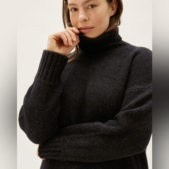 Everlane | The Cloud Turtleneck Black Speckle - Picture 2 of 10